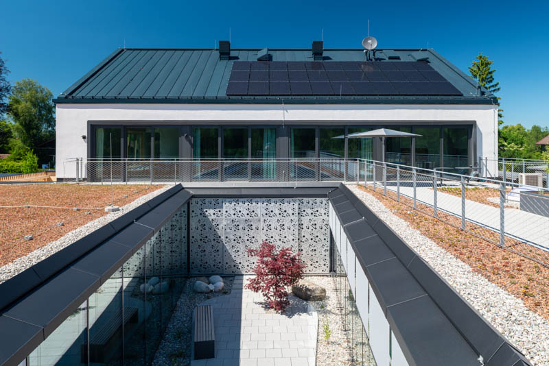 Architekturfotografie Chiemseehospiz Innenhof Patio