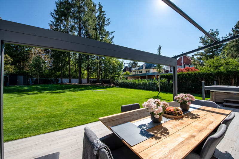Architekturfotografie Gartenblick Einfamilienhaus
