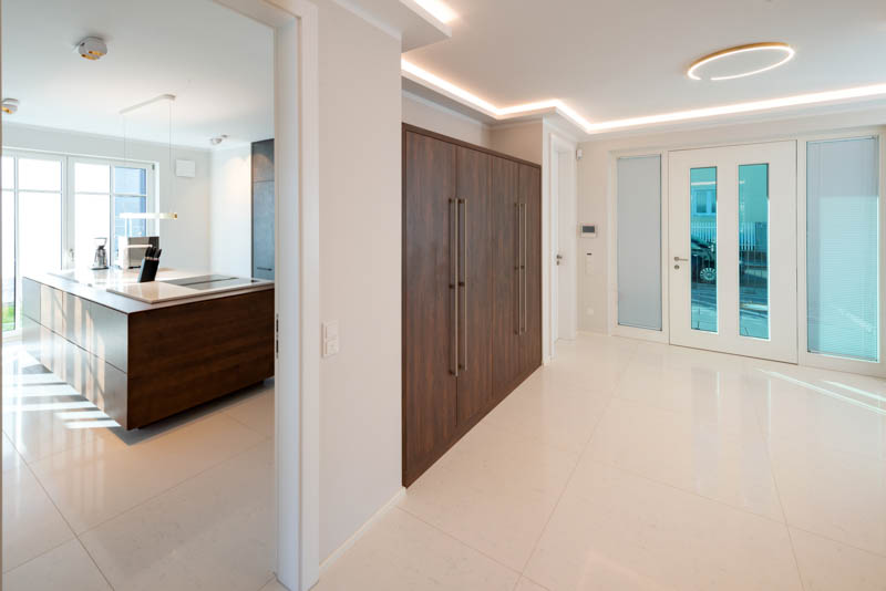 Architekturfotografie Einfamilienhaus Eingangsbereich und Küche