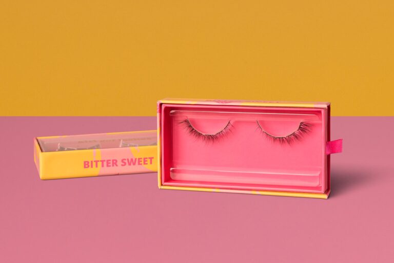 Product photography – Girl Got Lashes